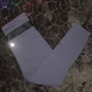 HIGH-WAISTED STATEMENT POWERHOLD 7/8